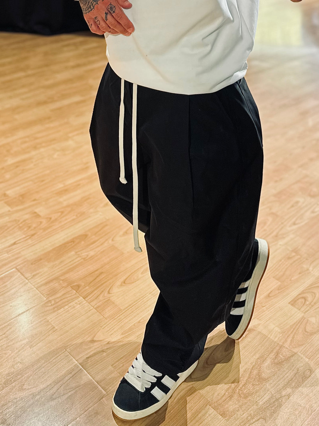 Panta SuperBalloon Black