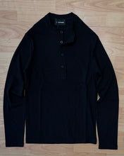 Carica l'immagine nel visualizzatore di Gallery, T-SHIRT ACHILLE 4 BOTTONI BLACK
