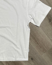 Carica l'immagine nel visualizzatore di Gallery, T-Shirt MezzoCollo OverSize Off-White
