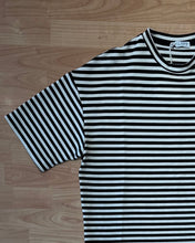 Carica l'immagine nel visualizzatore di Gallery, Felpa a Maniche Corte Black&amp;White
