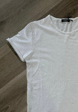 Carica l&#39;immagine nel visualizzatore di Gallery, T-Shirt Basica Off-White
