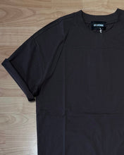 Carica l'immagine nel visualizzatore di Gallery, T-Shirt BoxyFit Cioccolato
