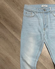 Carica l&#39;immagine nel visualizzatore di Gallery, Jeans FlareFit LightBlue
