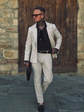 Carica l&#39;immagine nel visualizzatore di Gallery, OUTFIT #52
